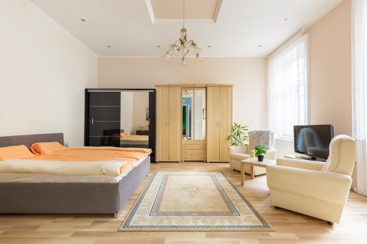 F24 Ferenc Apartment Budapest Kültér fotó